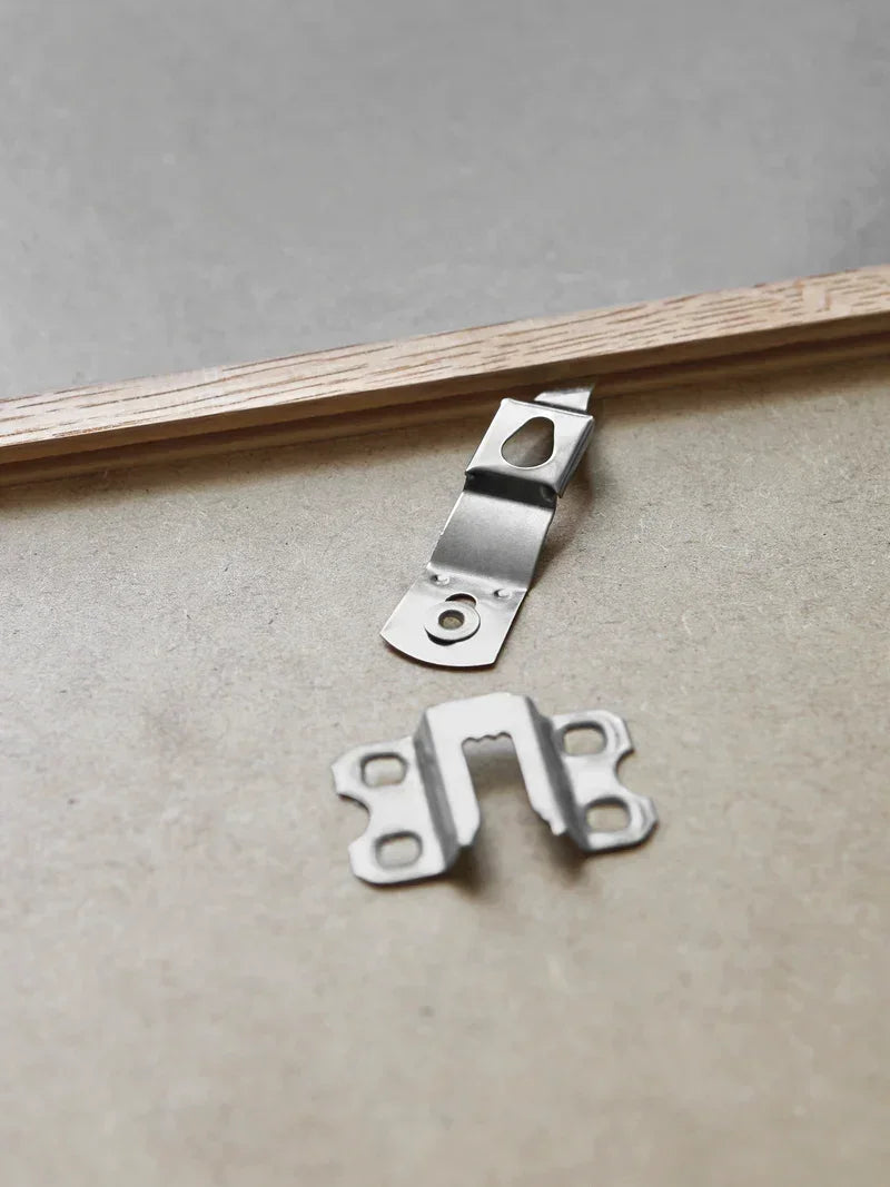 Système d'accroche arrière du cadre photo personnalisé