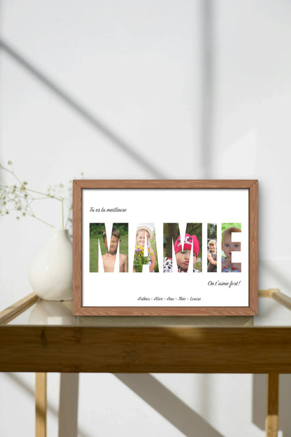 Affiche personnalisée "Tu es la meilleure mamie", chaque lettre du mot mamie contient une photo, dans un cadre en chêne